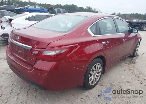 2018 Nissan Altima 2.5 S from USA, damaged, VIN 1N4AL3AP7JC204308
